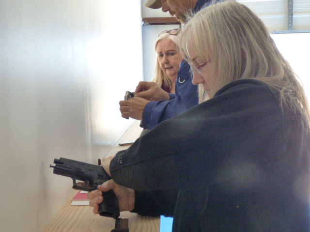women pistol training